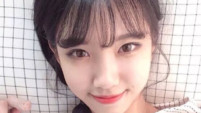 空气刘海方圆脸适合吗,四十岁圆脸卷长发空气刘海