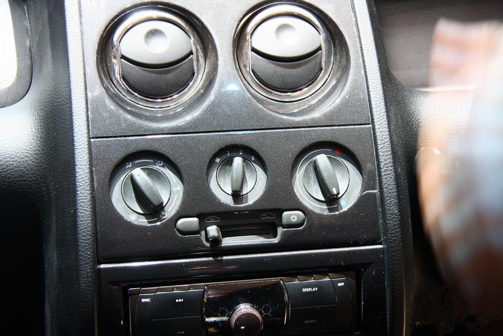 五菱宏光在印度市场,五菱宏光nanoev落地价