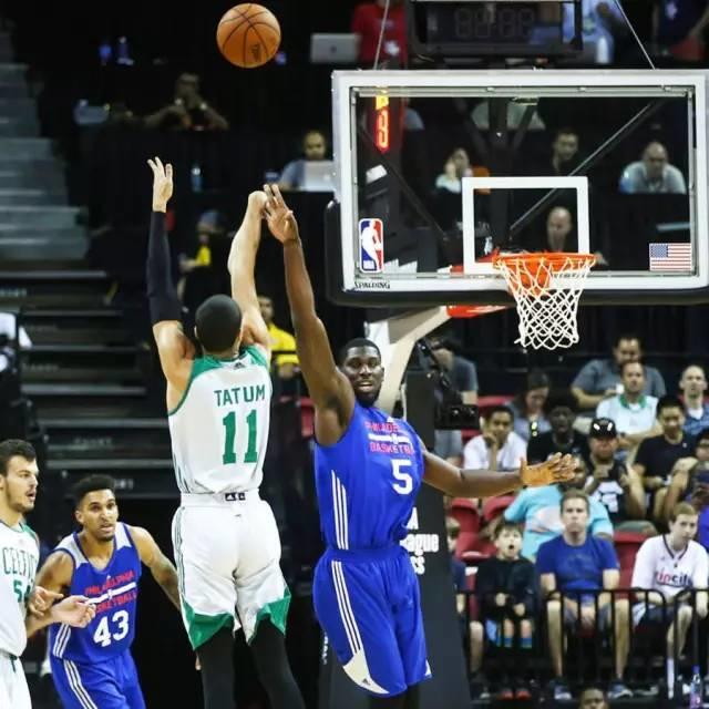 34号回来了，他仿佛从未离开