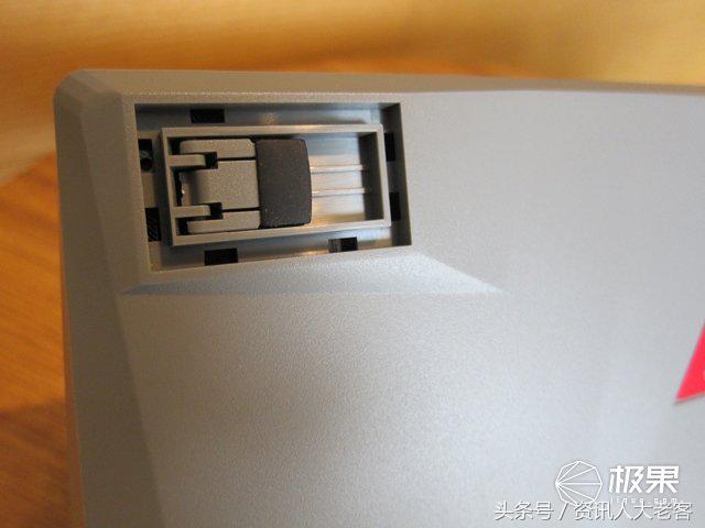 这就是“最正宗”的青轴了——CHERRYMXBOARD1.0TKL引发的思考