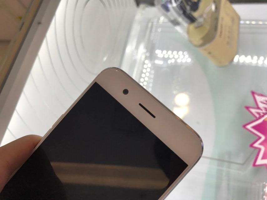 如何区别OPPOR11山寨机 (oppor11山寨机怎么区别)