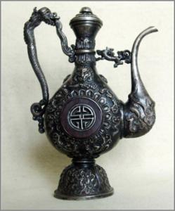 银会氧化发黑为啥还做首饰,白银手工银饰怎么样