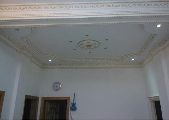 客厅石膏线粘贴好还是钉子钉好,装石膏线最担心什么问题