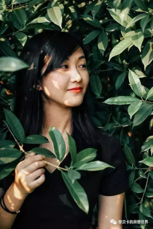 管它斩不斩男，夏天涂口红我只想美！