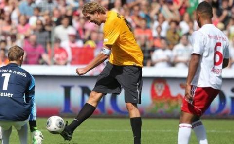 科比和梅西谁打篮球更厉害,科比和梅西打篮球谁厉害一些