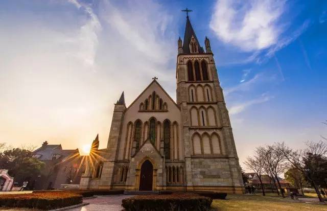 上海老夫妻旅行路线攻略,上海适合老年人去的地方推荐