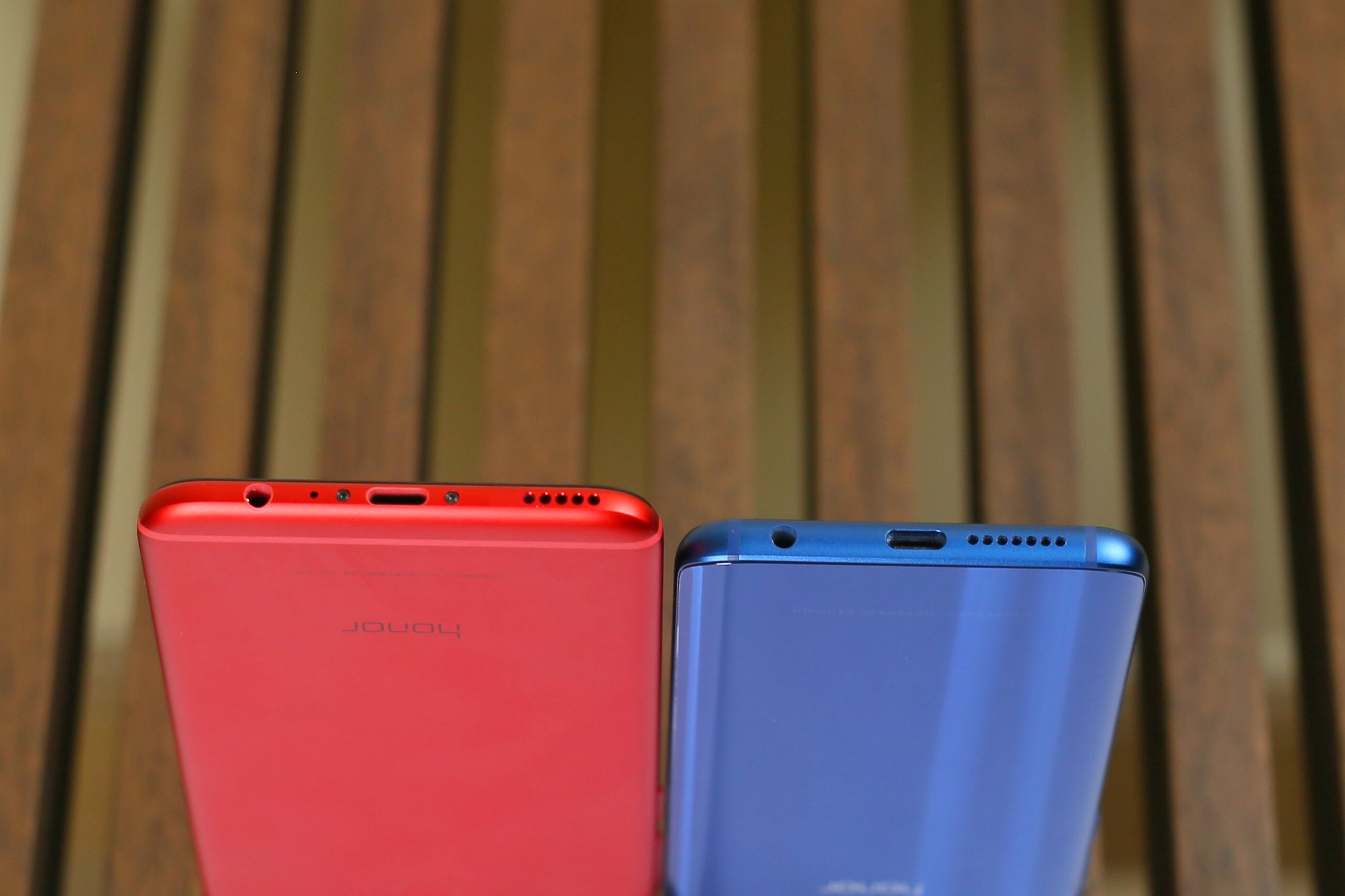 荣耀V9和荣耀9有什么区别,二手荣耀9和v9图片对比