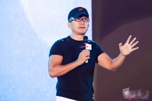 鍙惰寕涓鍝佺墝,鍙惰寕涓浜у搧