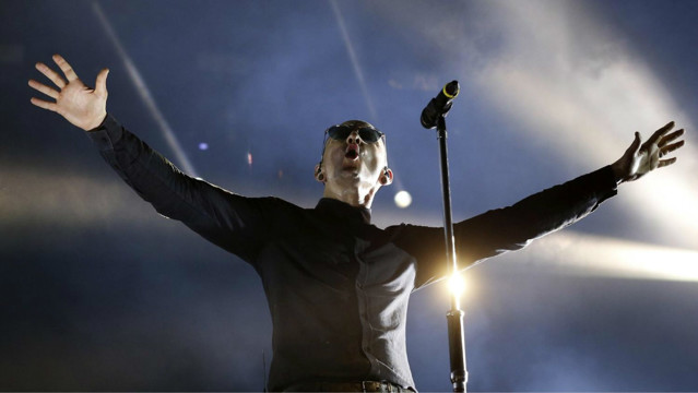 怀念林肯公园贝宁顿,致敬林肯公园主唱贝宁顿