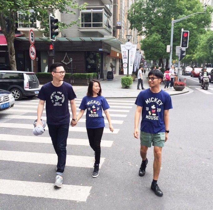 七天连红撞衫不可怕，脸皮厚的不尴尬