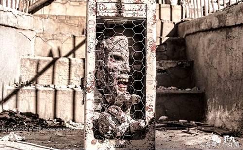 能热饭还能当马桶?别拦我,请把我埋在这样的电脑机箱里