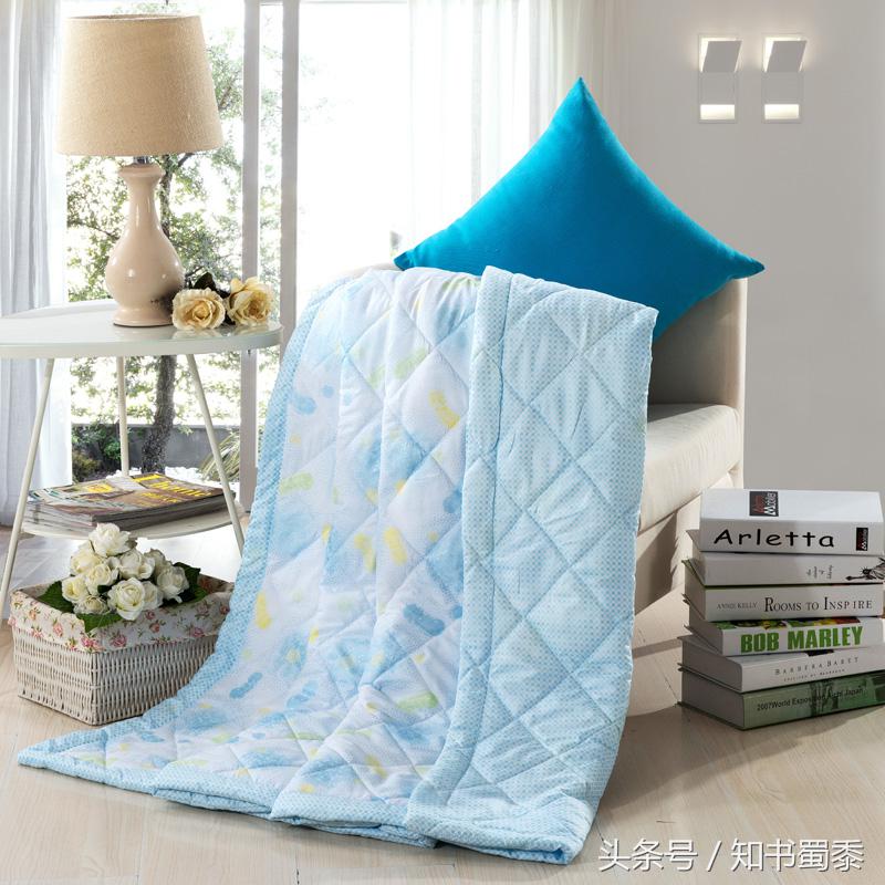 夏天的空调被能洗吗,夏天蚕丝空调被怎么晒