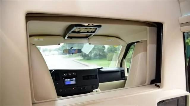 戴墨镜金链子bgm背景音乐,墨镜雪茄金链子三件套bgm是什么