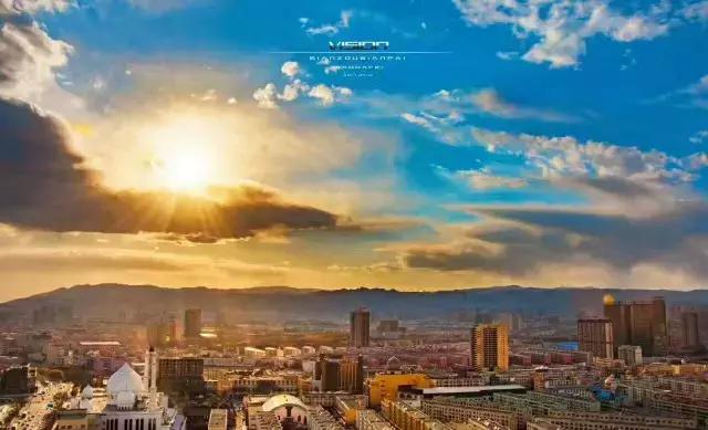 醉美西城｜“城在绿中人在景中”探访绿荫之下的回民区