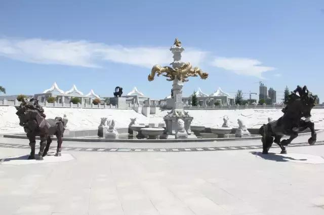 醉美西城｜“城在绿中人在景中”探访绿荫之下的回民区