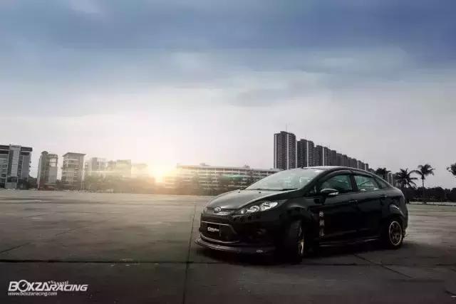 福特改装福克斯超帅,家用福特商务车改装