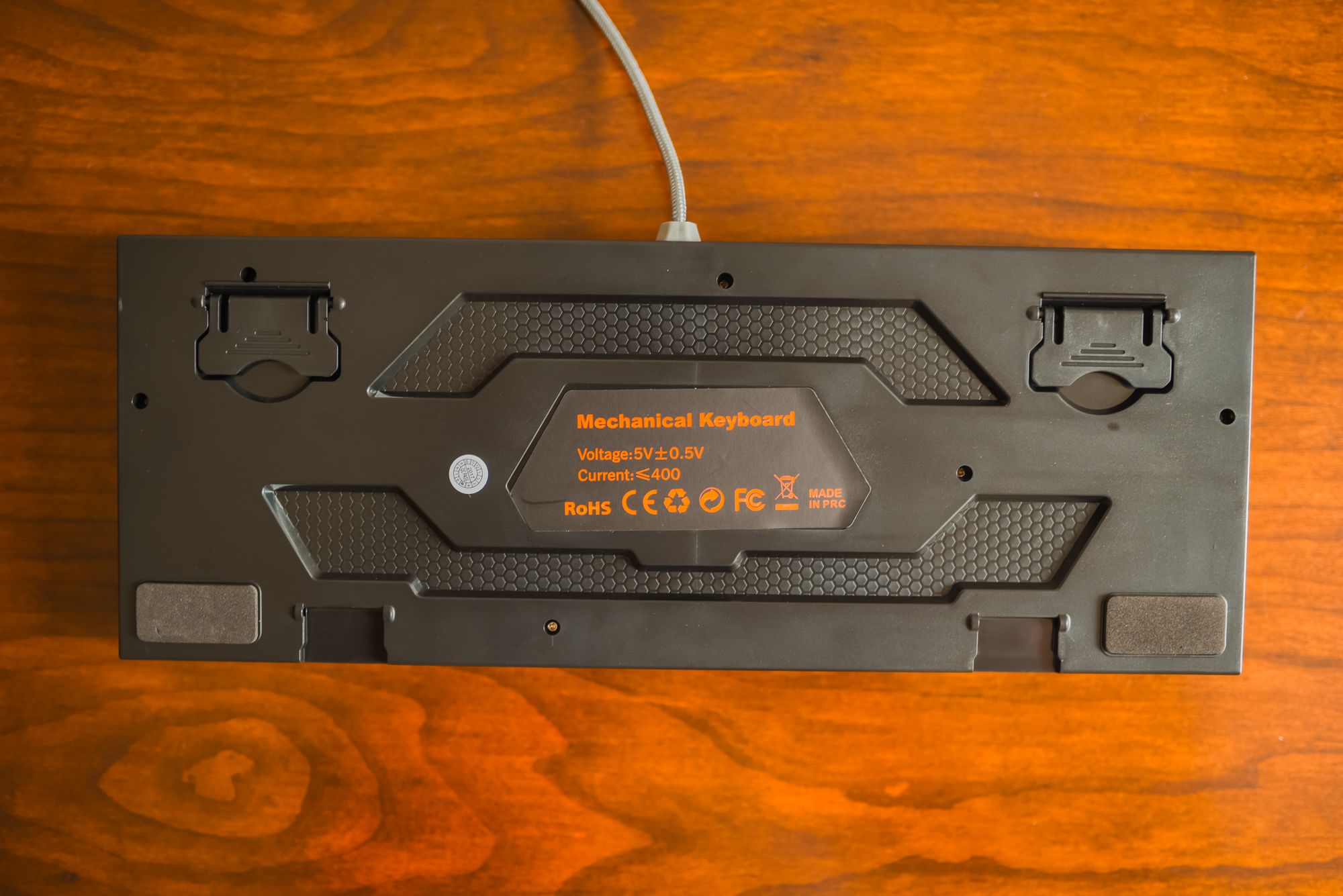 百元价位带背光的键盘,百元左右的机械键盘测评