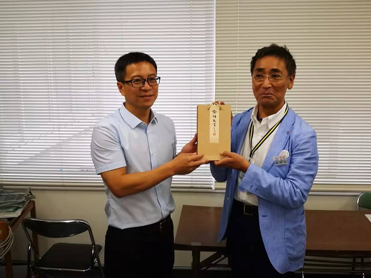 日本人从中国拿走多少古董,日本人从中国抢走的文物