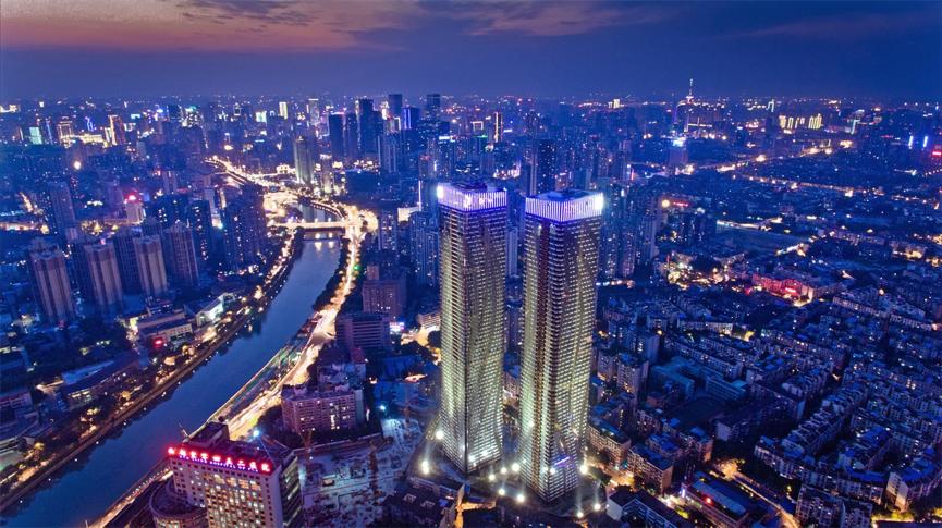 从迪拜到成都,阿玛尼成都艺术公寓