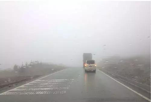 稻城亚丁旅游最新路况,成都稻城亚丁路况实录最新