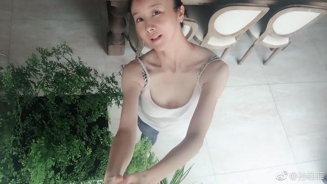 孙菲菲最近照片,孙菲菲曝光的照片