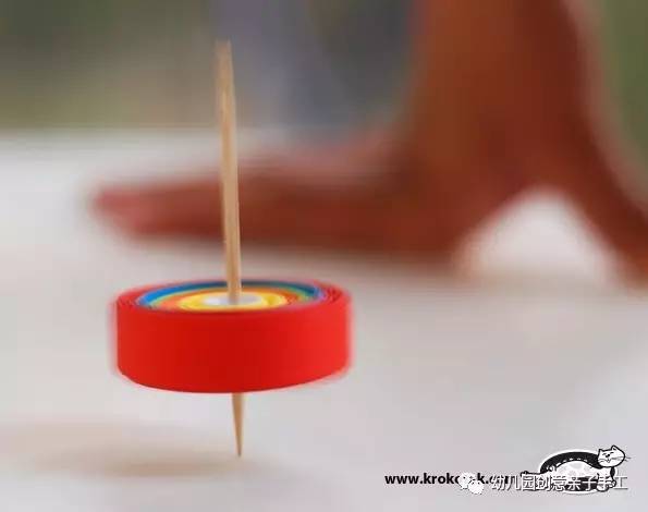 幼儿园亲子手工卡纸教程:立体日历陀螺字母表等,幼师与家长都应该会这些