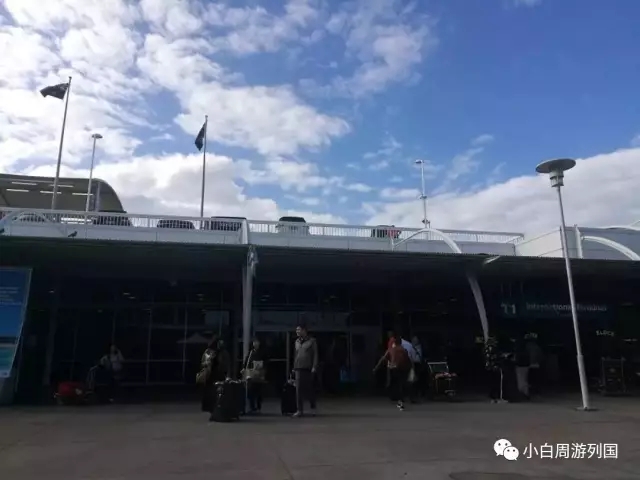 小白穷游澳洲系列之悉尼交通篇：妹子教你如何省钱乘*交坐**通工具