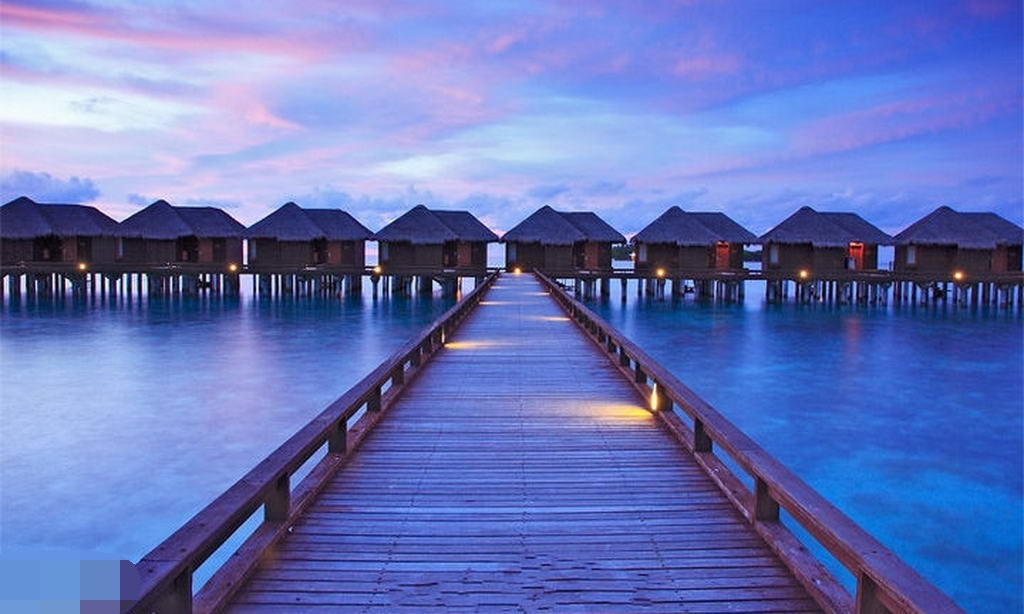 马尔代夫满月岛视频,马尔代夫满月岛优缺点