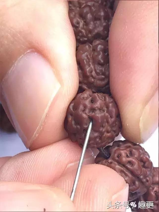 金刚后期发黑怎么办,金刚有什么办法让它变红