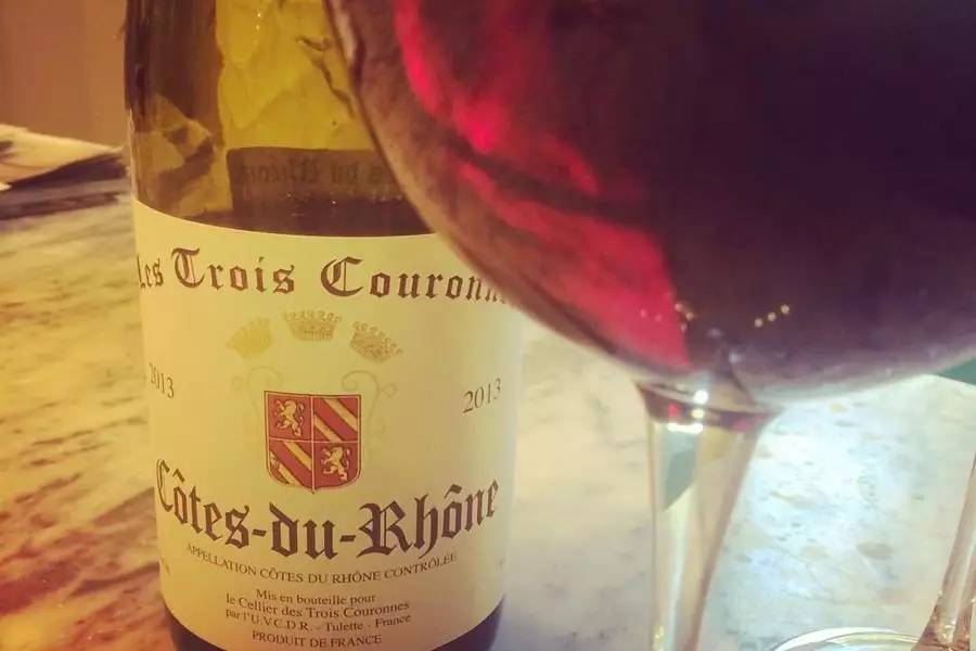 有人说酒太难喝了怎么反驳,葡萄酒为什么那么苦那么难喝