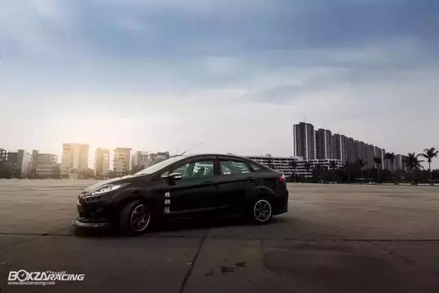 福特改装福克斯超帅,家用福特商务车改装