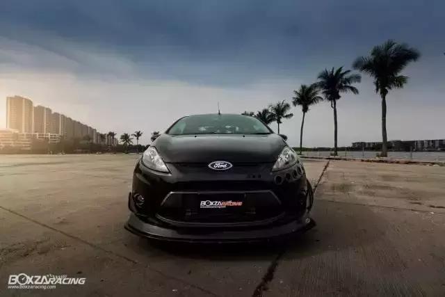 福特改装福克斯超帅,家用福特商务车改装