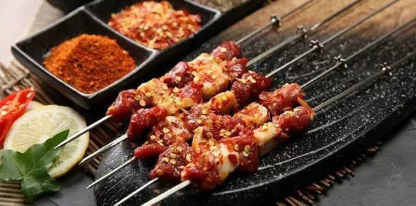 制作美味烤串的做法,教你做好吃的烤串