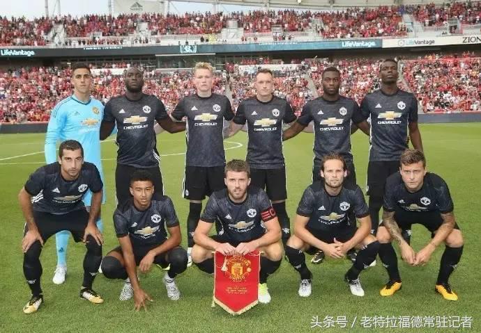 强壮如坦克，竟然还有速度和小技术，这个体格级别的卢卡库就是大杀器