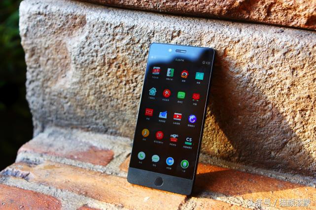 锐丽异类的上海之旅:坚果Pro畅玩迪士尼