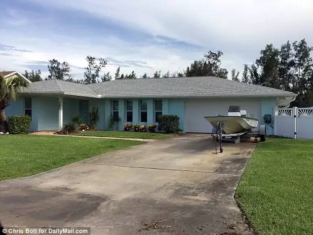 夫妇买彩票中了两千万隐瞒儿子,买彩票中4亿后三天才发现中奖