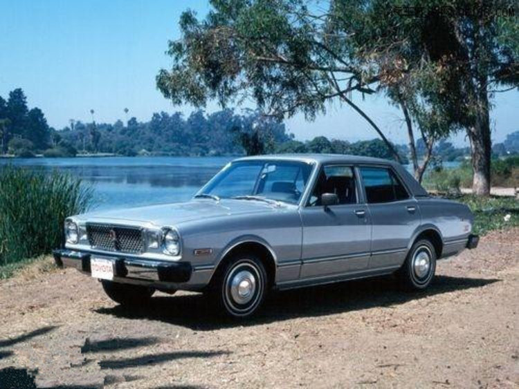 谈情怀还行，谈性能还差的远一些，锐志真的一蹶不振还是会奋起直追？