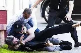 米兰达可儿dior婚纱照,米兰达可儿皮衣红裙