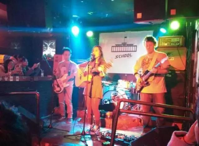 南锣最美胡同,北京南锣鼓巷胡同哪些好吃又便宜