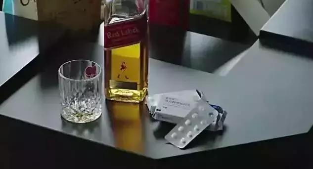 贺涵同款手表图片,贺涵戴的表是哪一款