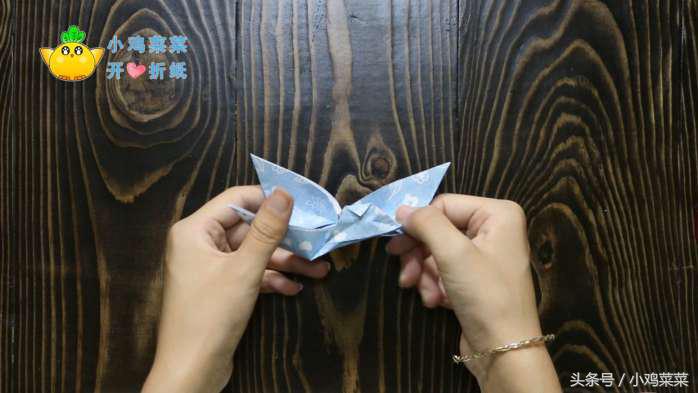 蝴蝶折纸教程凤尾蝶,蝴蝶折纸网红款教程