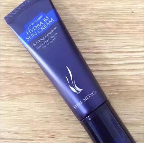 补水保湿ahc水乳,ahc玻尿酸保湿水乳礼盒效果如何