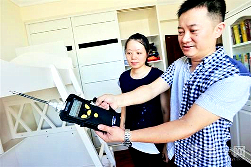 28元一平方强化木地板有甲醛吗,70元每平的木地板甲醛含量高吗