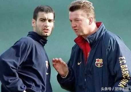 鐡滅﹩涔嬩簤浼婂竷绌嗗竻,浼婂竷鍥炲綊鏇艰仈绌嗗竻