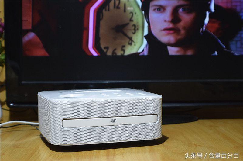 实用!新老功能结合的RSRDD515多功能苹果DVD迷你组合音响