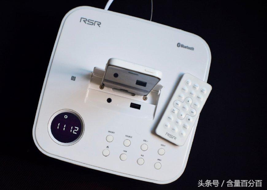 实用!新老功能结合的RSRDD515多功能苹果DVD迷你组合音响