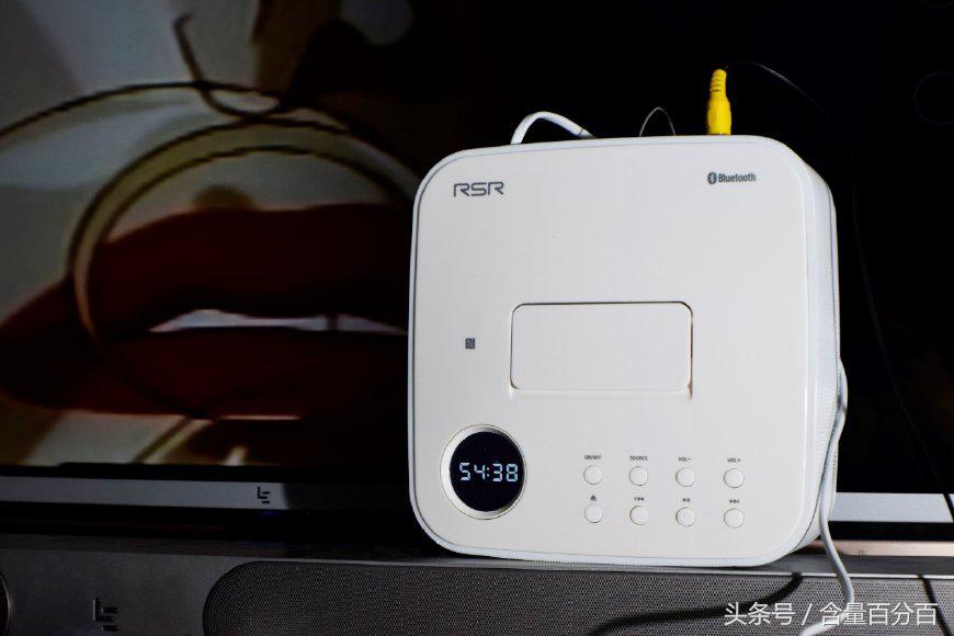 实用!新老功能结合的RSRDD515多功能苹果DVD迷你组合音响