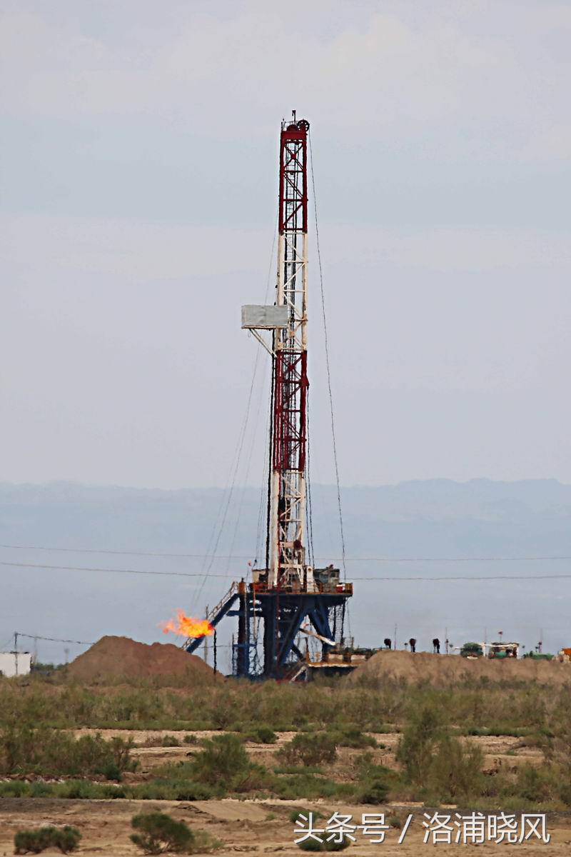 〔连载〕北疆漫记D2-1克拉玛依的黑油山