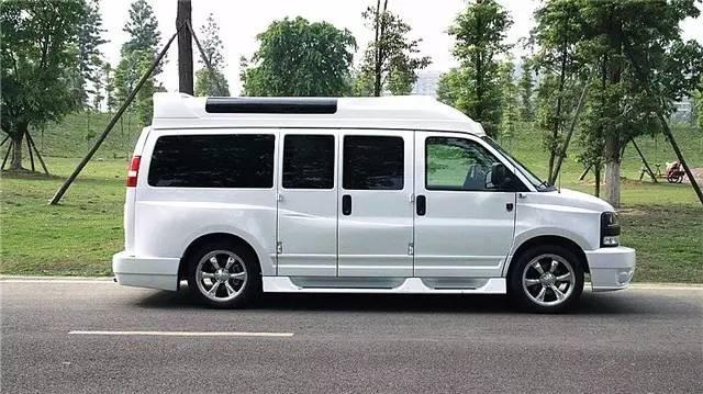 戴墨镜金链子bgm背景音乐,墨镜雪茄金链子三件套bgm是什么