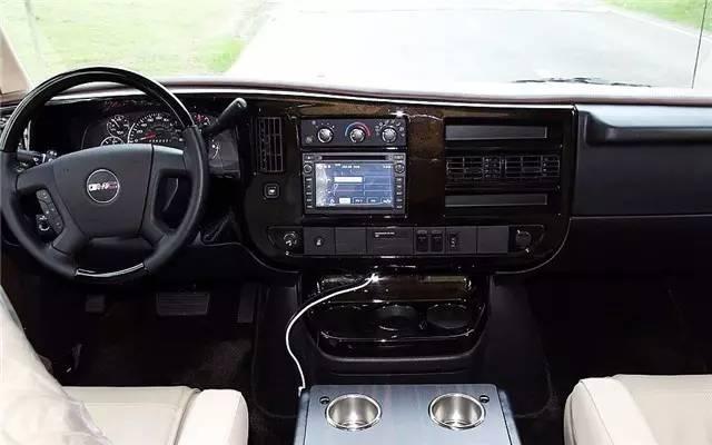 戴墨镜金链子bgm背景音乐,墨镜雪茄金链子三件套bgm是什么